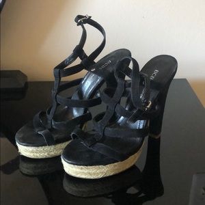 BCBG generation black sandals